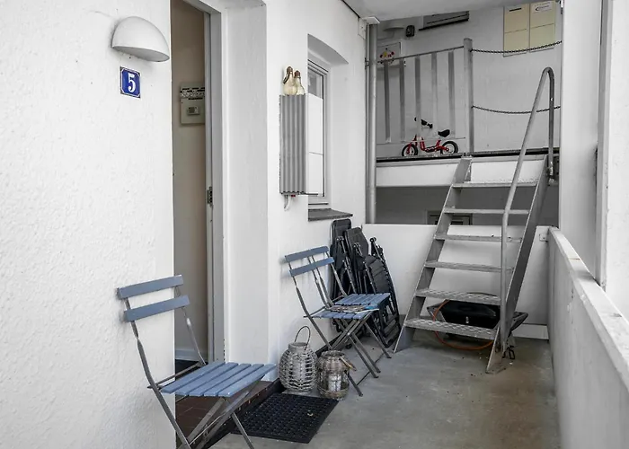 2 Bedroom Lovely In Allinge-Sandvig
